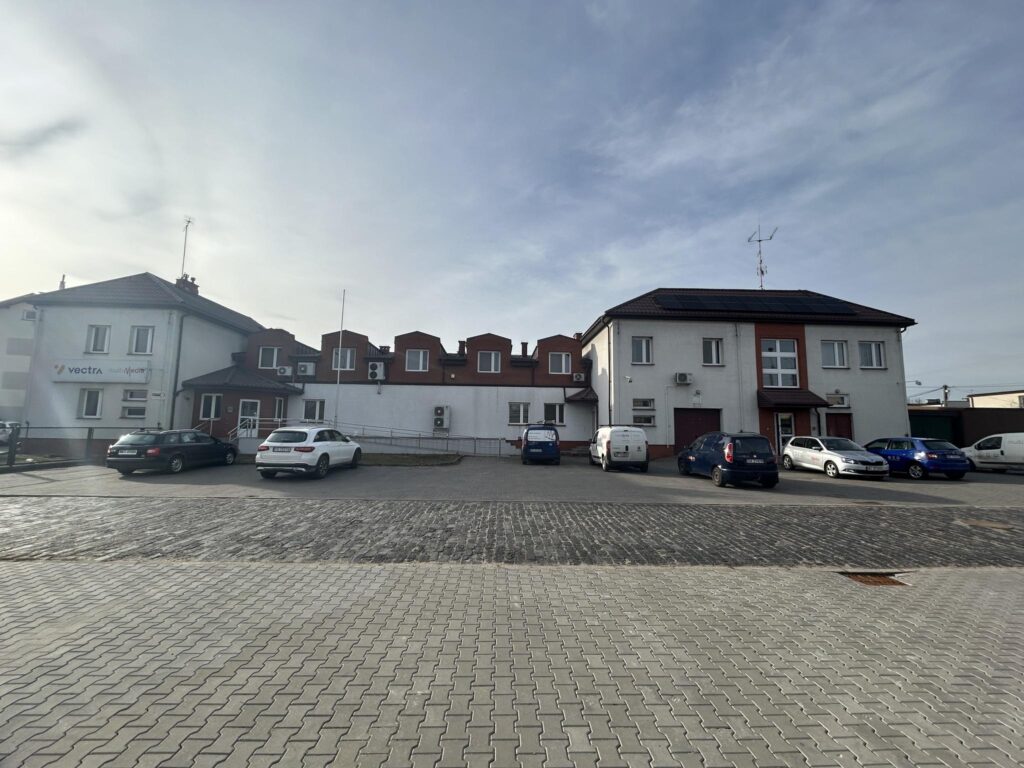 Budynek biurowy - Ostrów Mazowiecka - zdjęcie 2