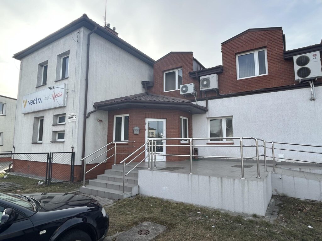 Budynek biurowy - Ostrów Mazowiecka - zdjęcie 1