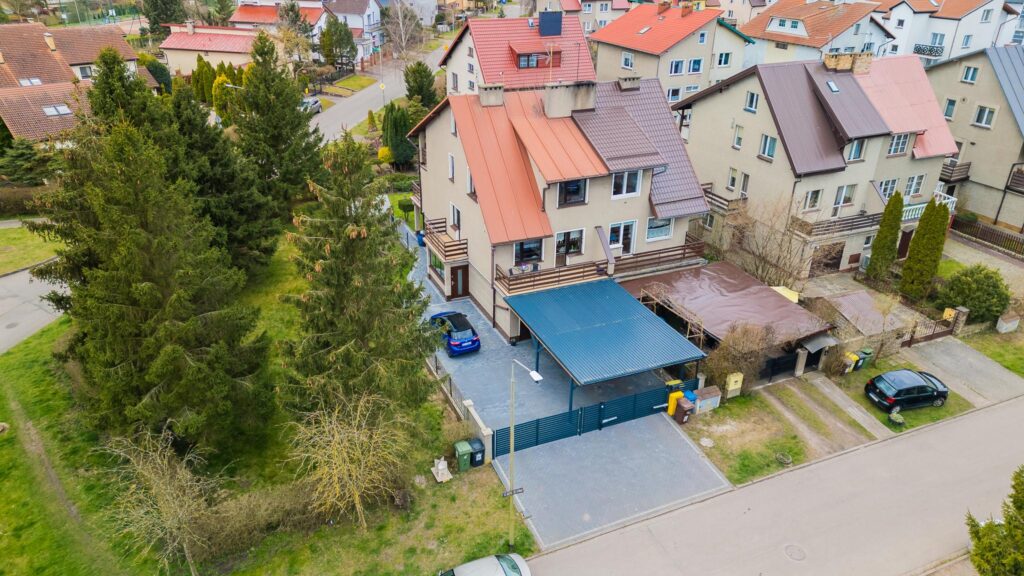 Dom  Kołobrzeg, os. Radzikowo III - zdjęcie 1