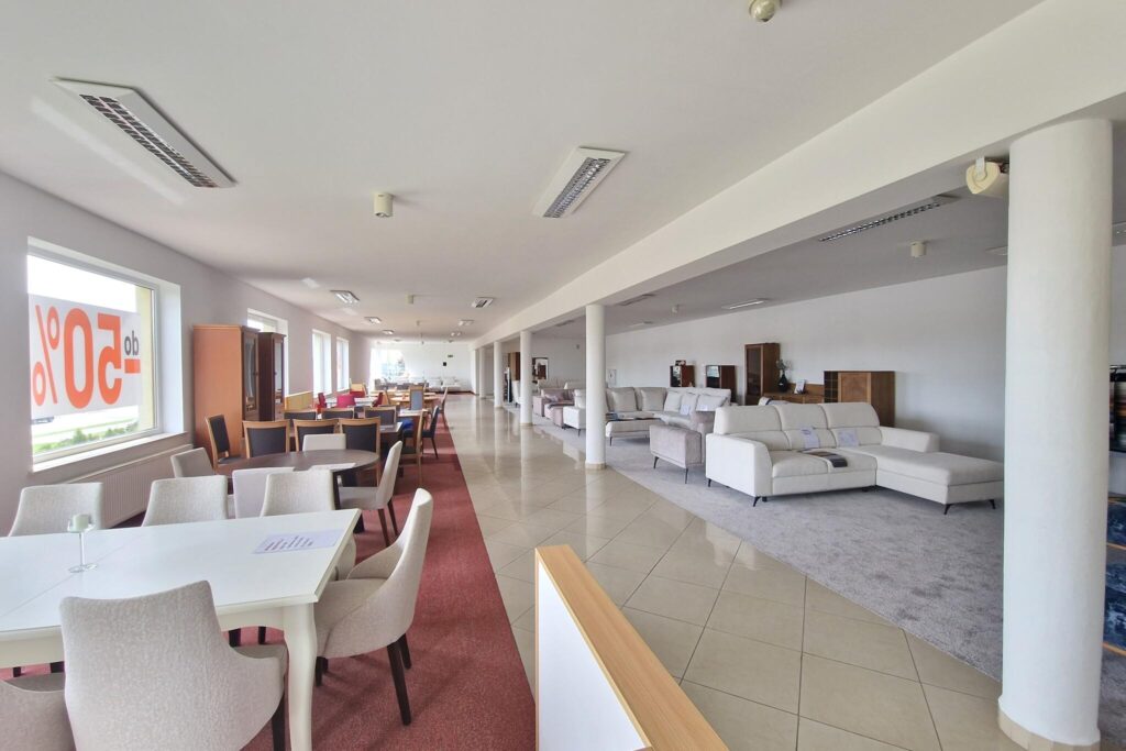 Budynek w centrum Białej Podlaskiej 4 kondygnacje - zdjęcie 19