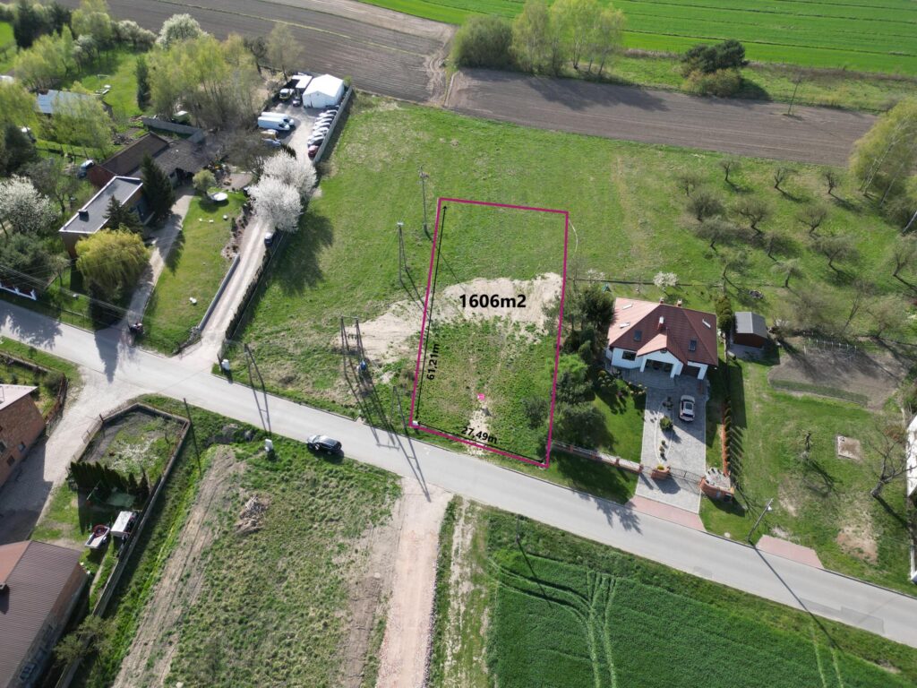 Uzbrojona działka budowlana 1606 m2 Świerczów - zdjęcie 1