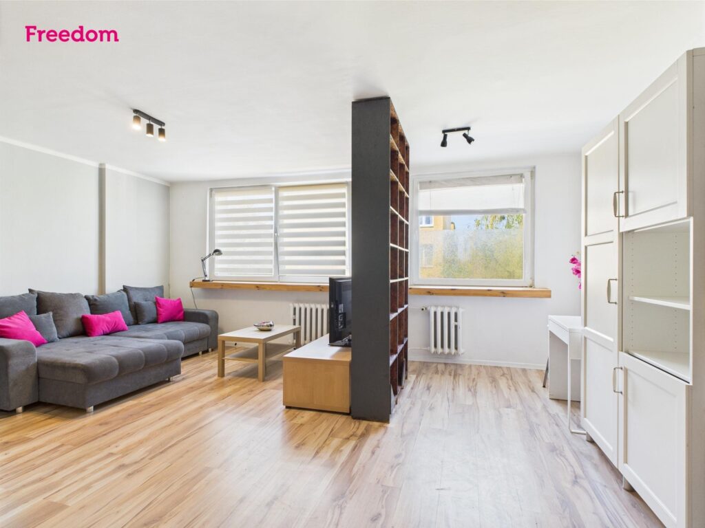 Klimatyczne 2 pokoje w centrum Kętrzyńskiego - zdjęcie 4