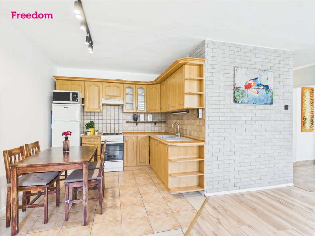 Klimatyczne 2 pokoje w centrum Kętrzyńskiego - zdjęcie 5