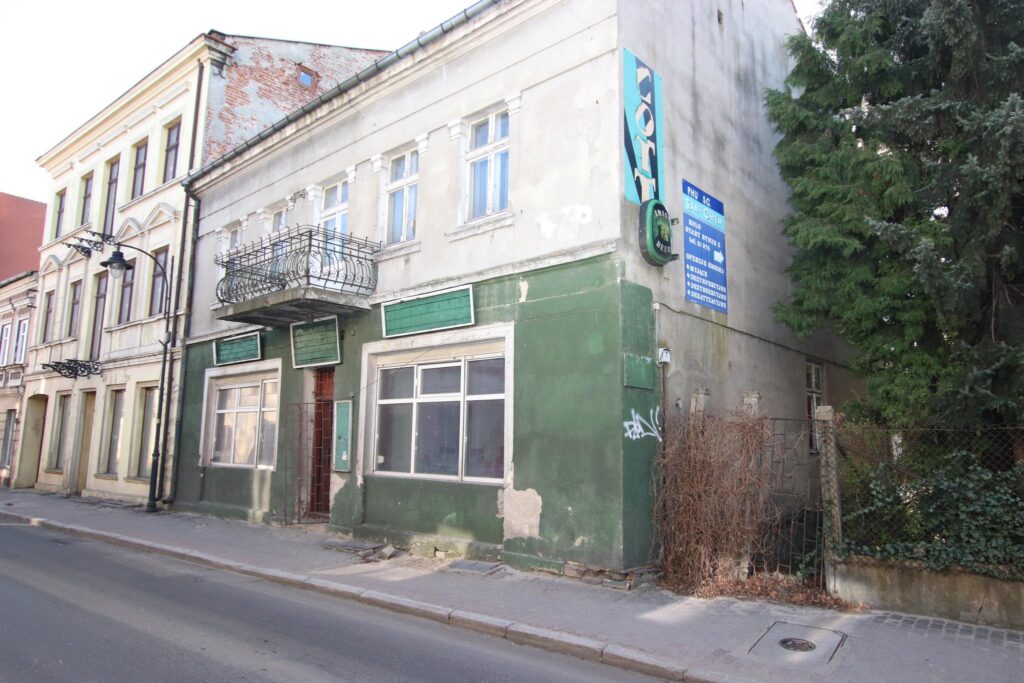 Kamienica w Starym Mieście z działką 722 m2. - zdjęcie 2