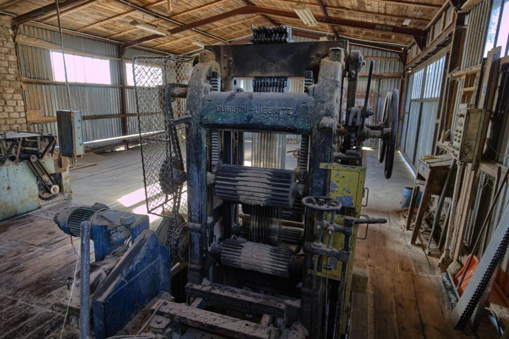 Tartak stolarnia suszarnia dom, Łopienie-Szelągi - zdjęcie 36