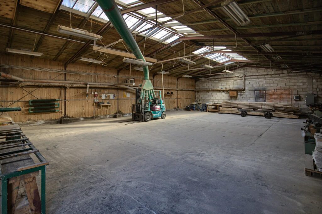 Tartak stolarnia suszarnia dom, Łopienie-Szelągi - zdjęcie 11