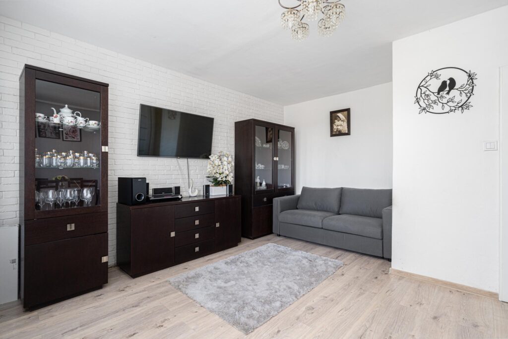 Ładne 2 pokojowe na Natolinie - zdjęcie 2