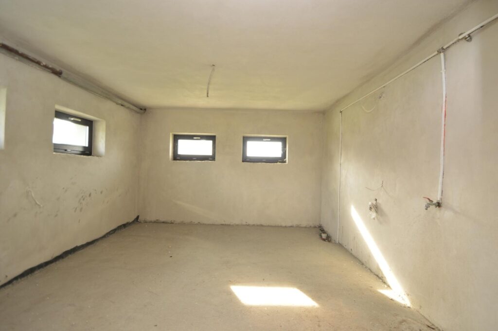 Duży dom I dwa mieszkania I duża działka - zdjęcie 18