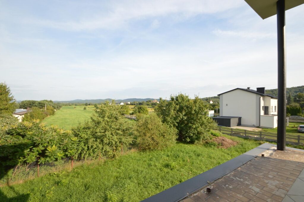 Duży dom I dwa mieszkania I duża działka - zdjęcie 22