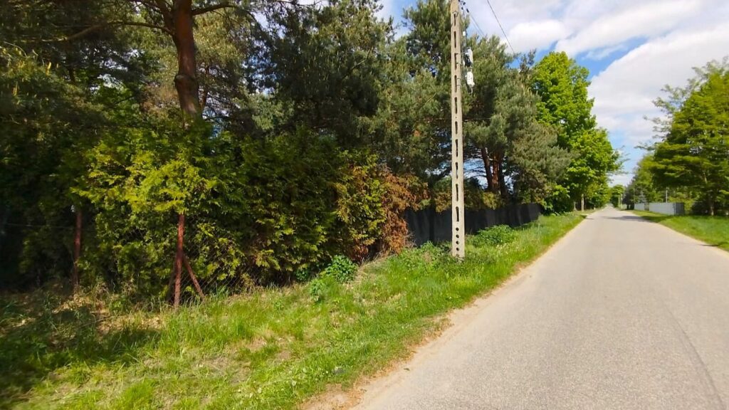 Działka z domkiem Holenderskim - okazja - zdjęcie 3