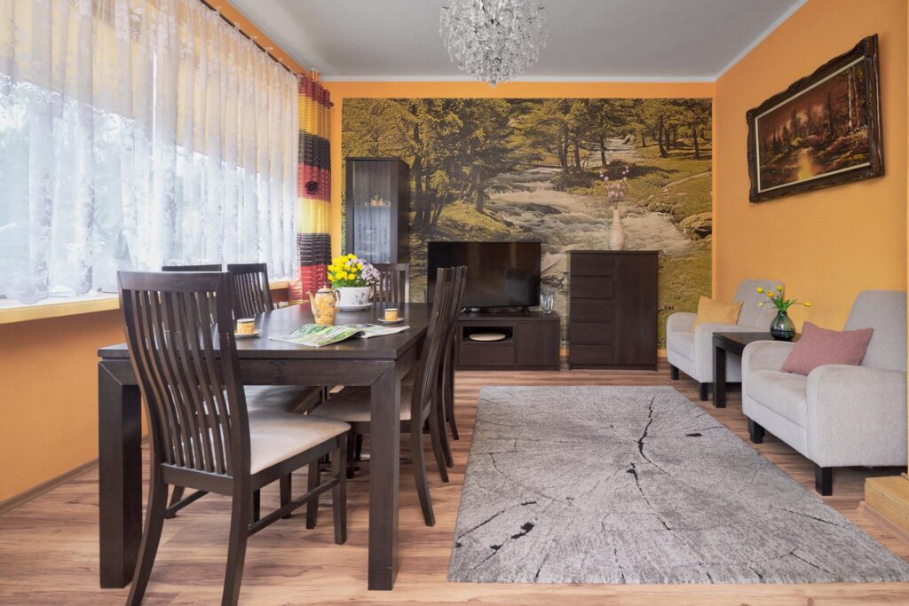 Dom w spokojnej lokalizacji miasta Mrągowa - zdjęcie 1