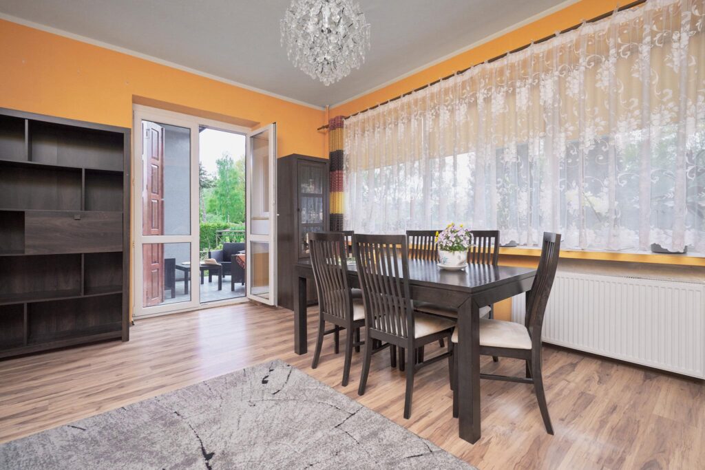 Dom w spokojnej lokalizacji miasta Mrągowa - zdjęcie 2