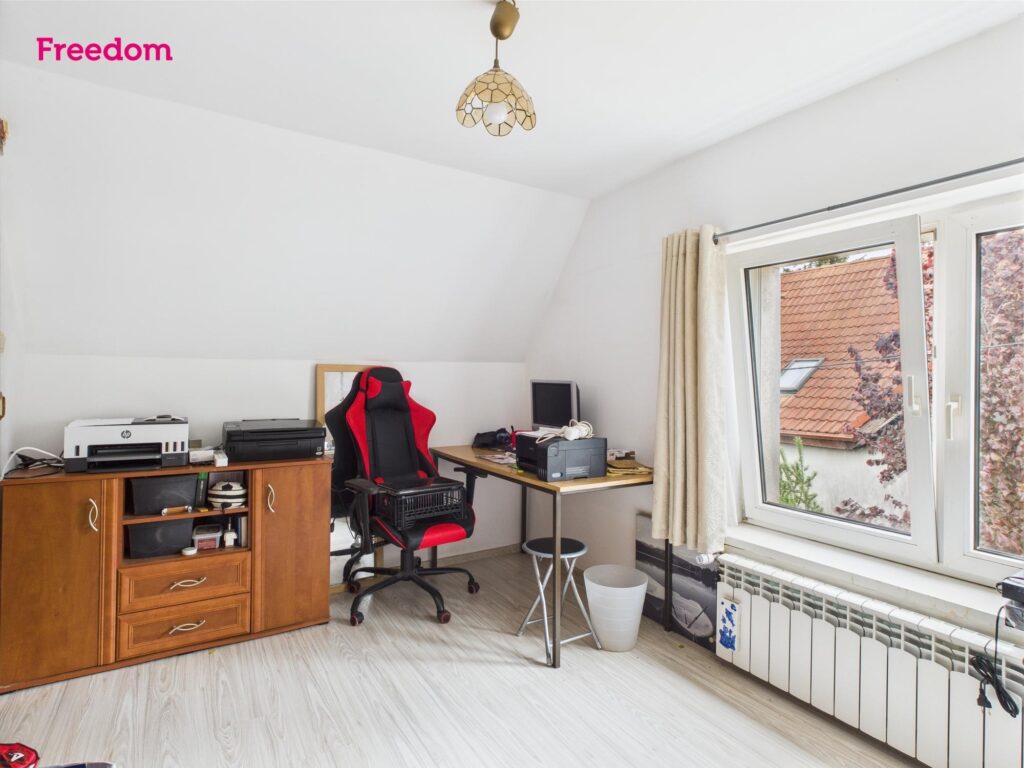 Dom z ogrodem – Zielona Górka - zdjęcie 6