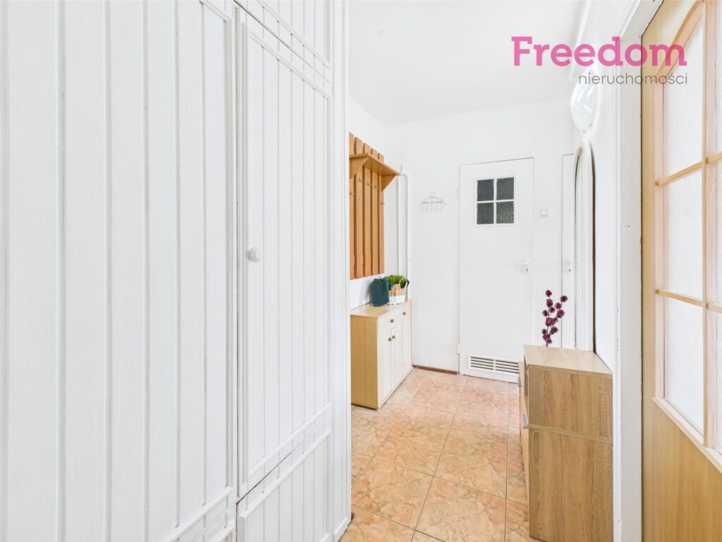 Funkcjonalne mieszkanie dla rodziny - zdjęcie 6