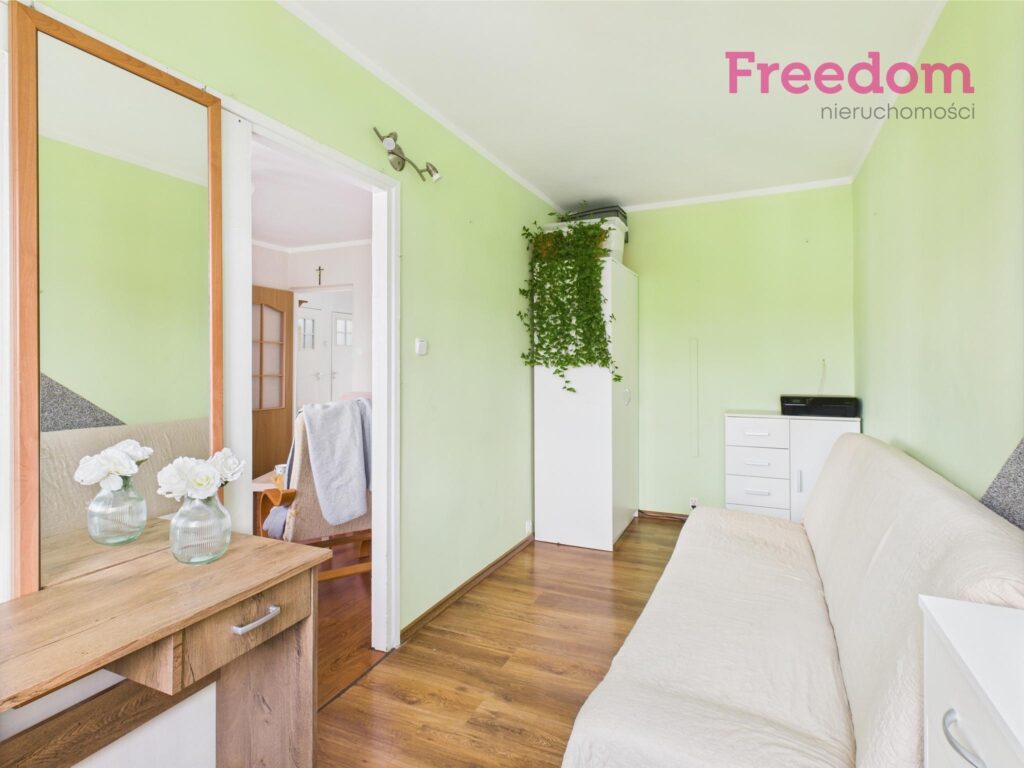 Funkcjonalne mieszkanie dla rodziny - zdjęcie 9