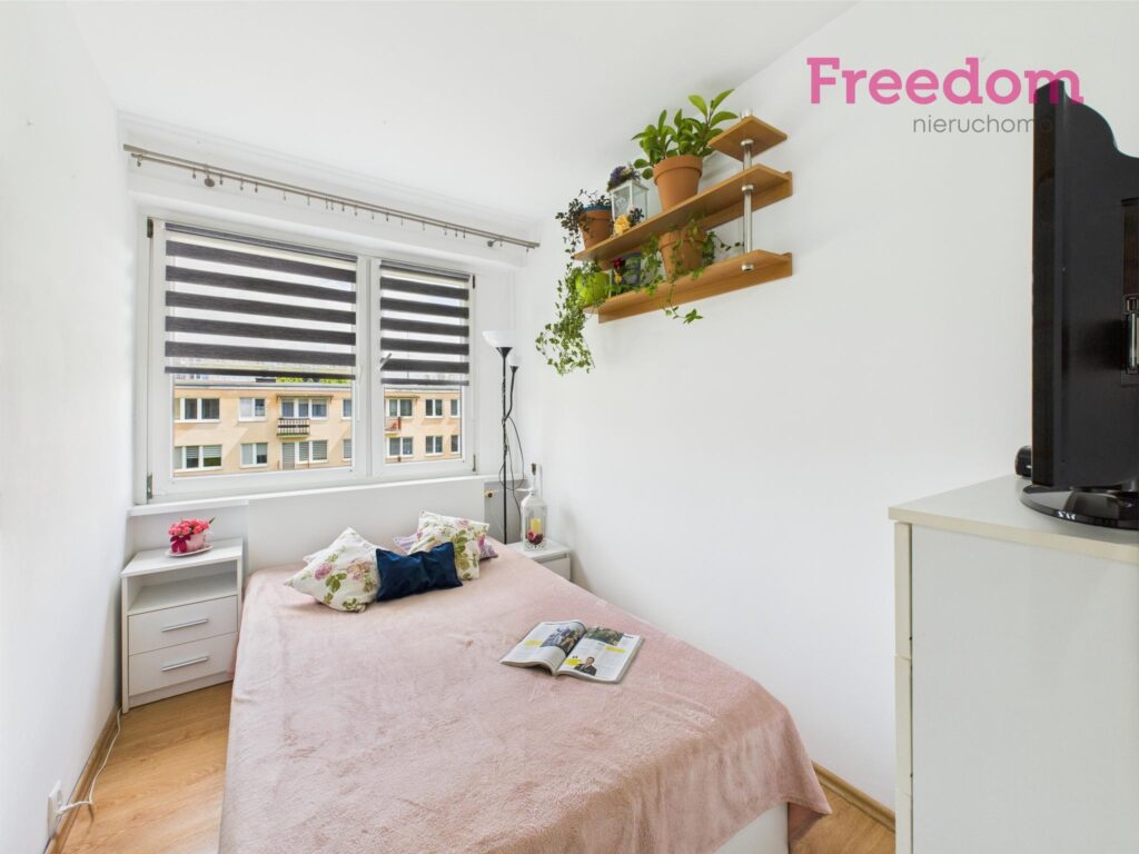 Funkcjonalne mieszkanie dla rodziny - zdjęcie 10