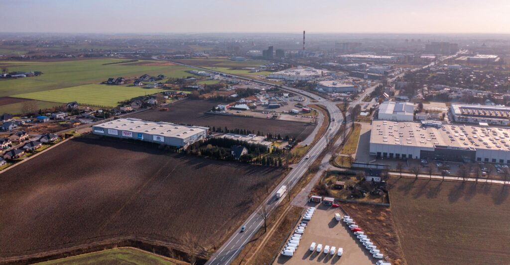 Działka przemysłowo-usługowa, świetna lokalizacja. - zdjęcie 2