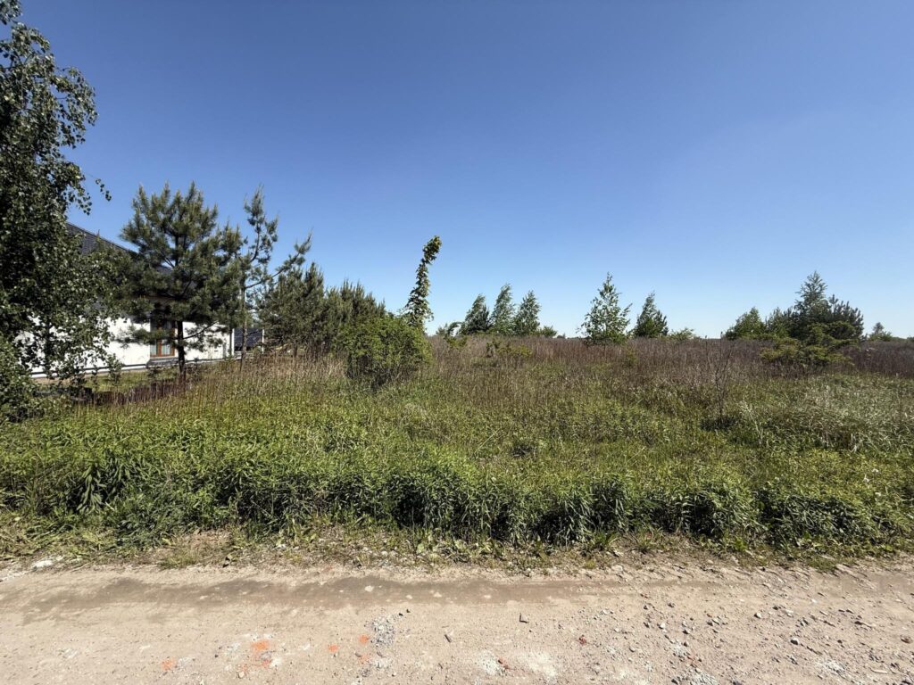 Działka w Różankowie z pozwoleniem na budowę - zdjęcie 3