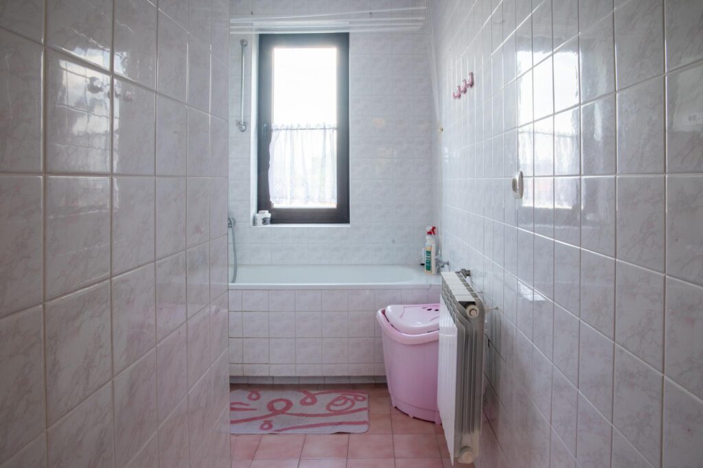 Wielorodzinny dom z garażem, 180m2 na Idalinie - zdjęcie 47