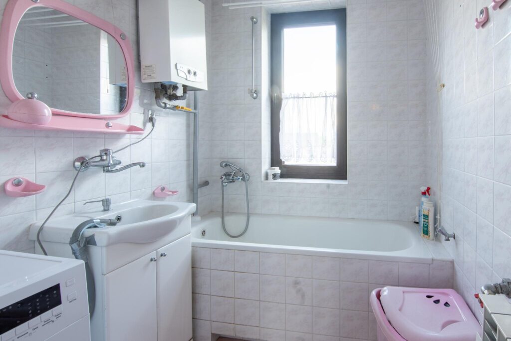 Wielorodzinny dom z garażem, 180m2 na Idalinie - zdjęcie 35