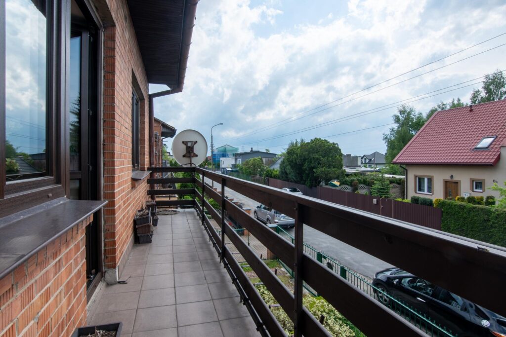 Wielorodzinny dom z garażem, 180m2 na Idalinie - zdjęcie 50