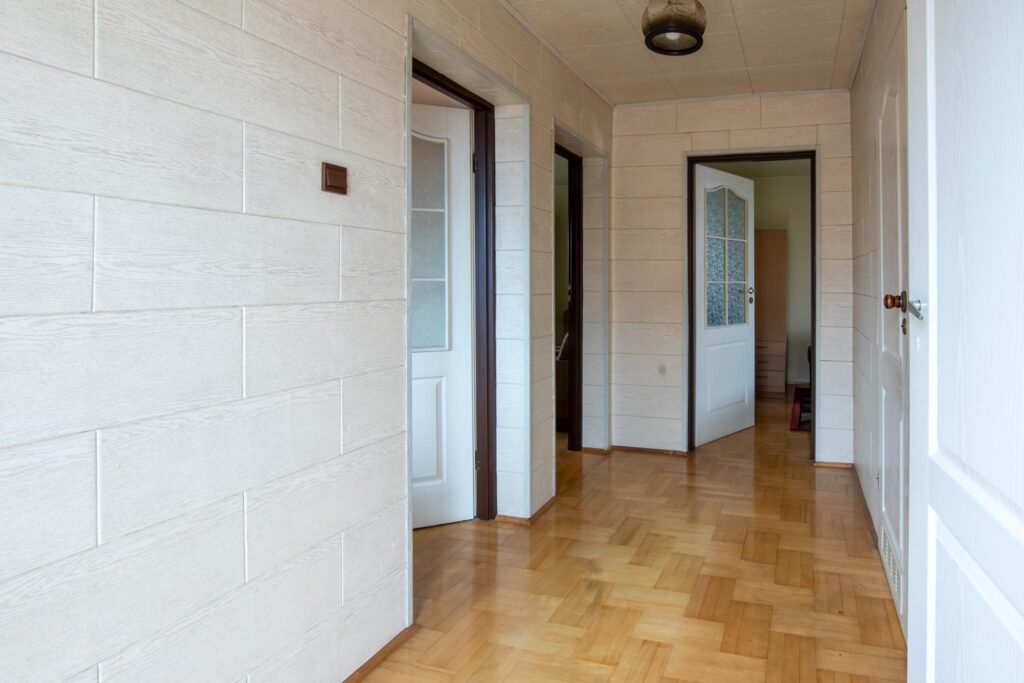 Wielorodzinny dom z garażem, 180m2 na Idalinie - zdjęcie 34