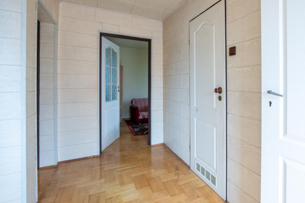 Wielorodzinny dom z garażem, 180m2 na Idalinie - zdjęcie 51