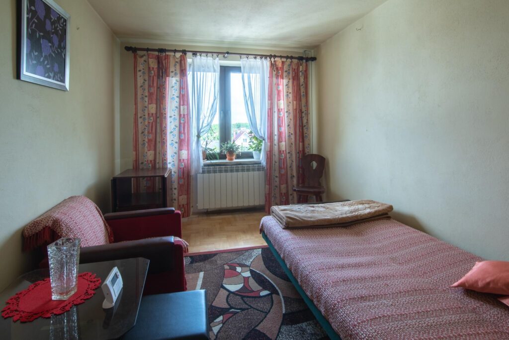 Wielorodzinny dom z garażem, 180m2 na Idalinie - zdjęcie 28