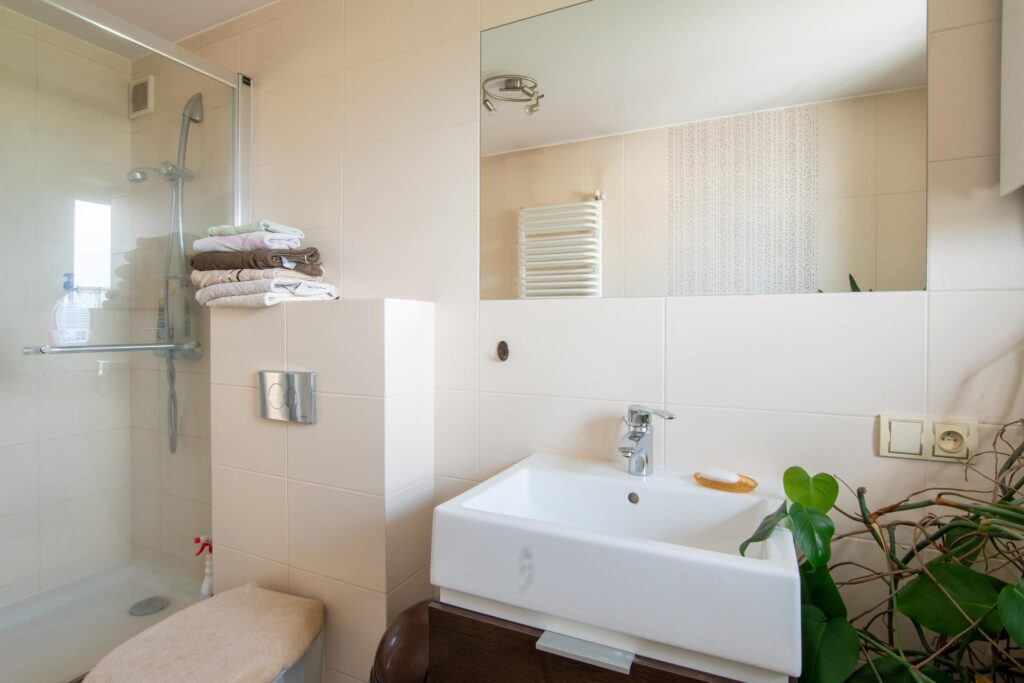 Wielorodzinny dom z garażem, 180m2 na Idalinie - zdjęcie 33