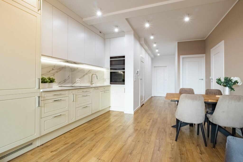 Apartament z ogródkiem, stan idealny, Wawer! - zdjęcie 1