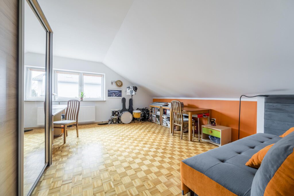 🏡2-rodzinny dom z oddzielnymi wejściami - zdjęcie 10