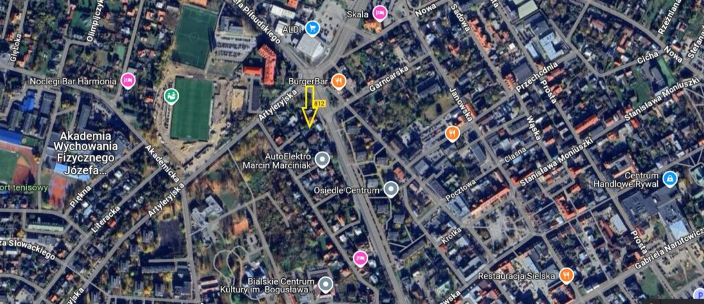 Dom z 3 niezależnymi mieszkaniami- centrum miasta - zdjęcie 9