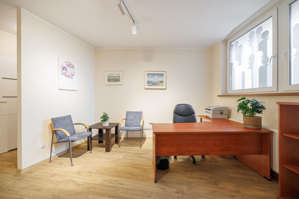 lokal na parterze blisko Dworca Gdynia Główna - zdjęcie 1