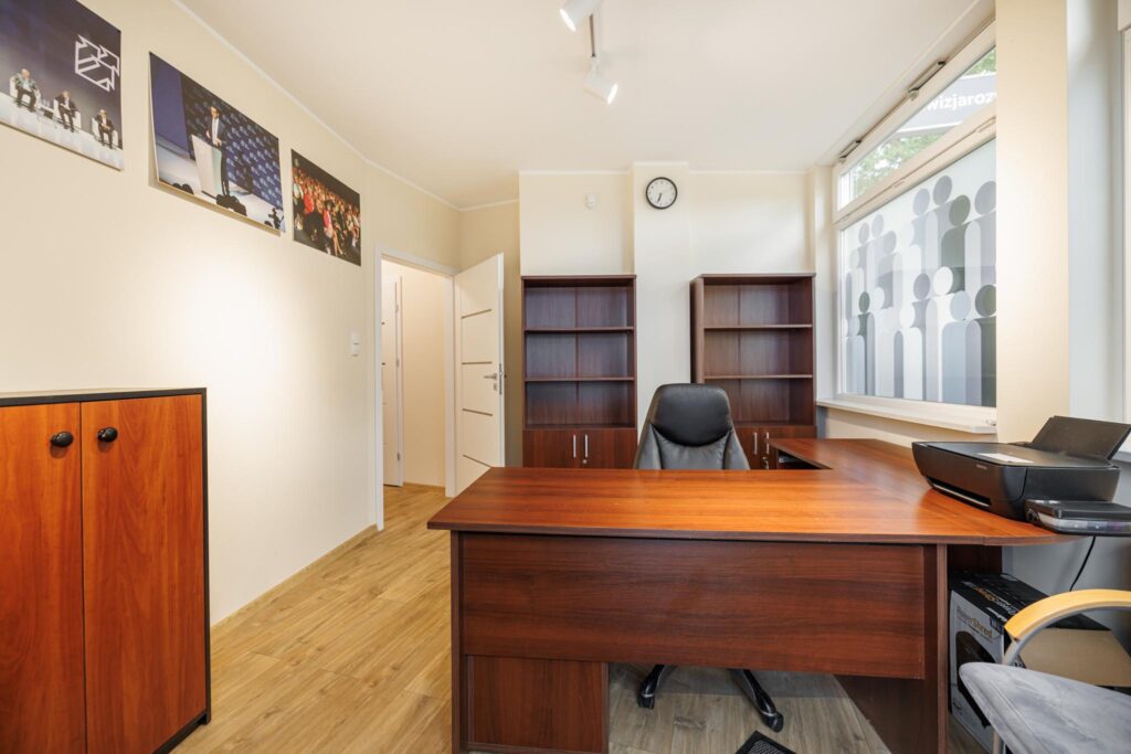 lokal na parterze blisko Dworca Gdynia Główna - zdjęcie 4