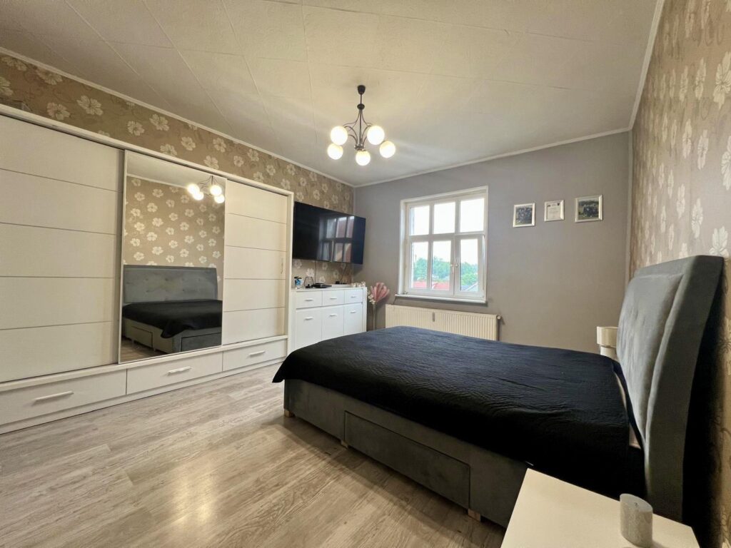 Duże mieszkanie w centrum Okonka. - zdjęcie 1