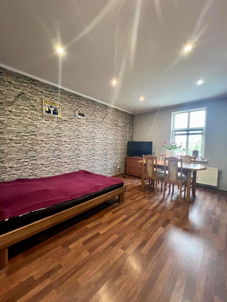 Duże mieszkanie w centrum Okonka. - zdjęcie 3