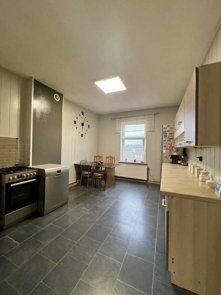 Duże mieszkanie w centrum Okonka. - zdjęcie 4