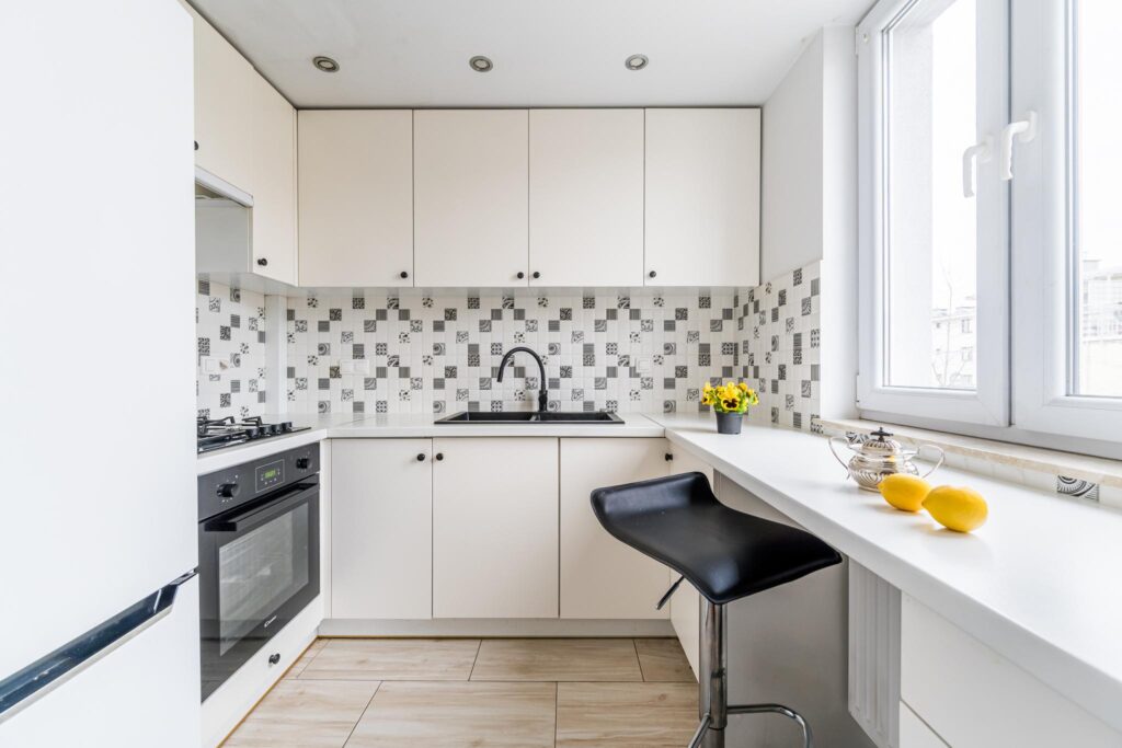 2-pokoje, loggia, blok 2016 r. z windą - zdjęcie 1