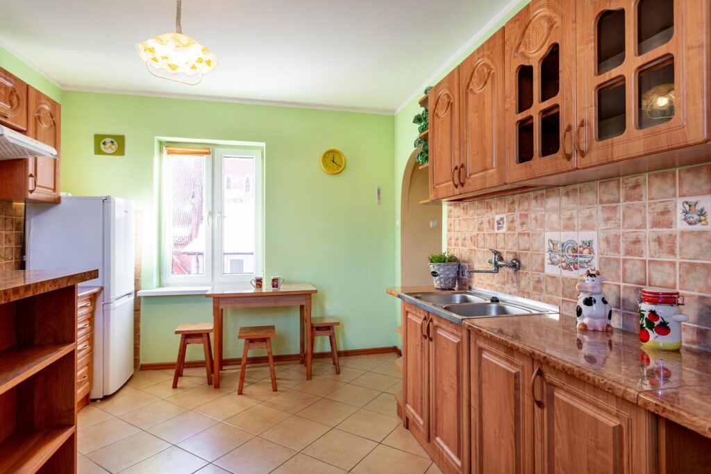 Na sprzedaż 3 pokojowe mieszkanie w centrum. - zdjęcie 2