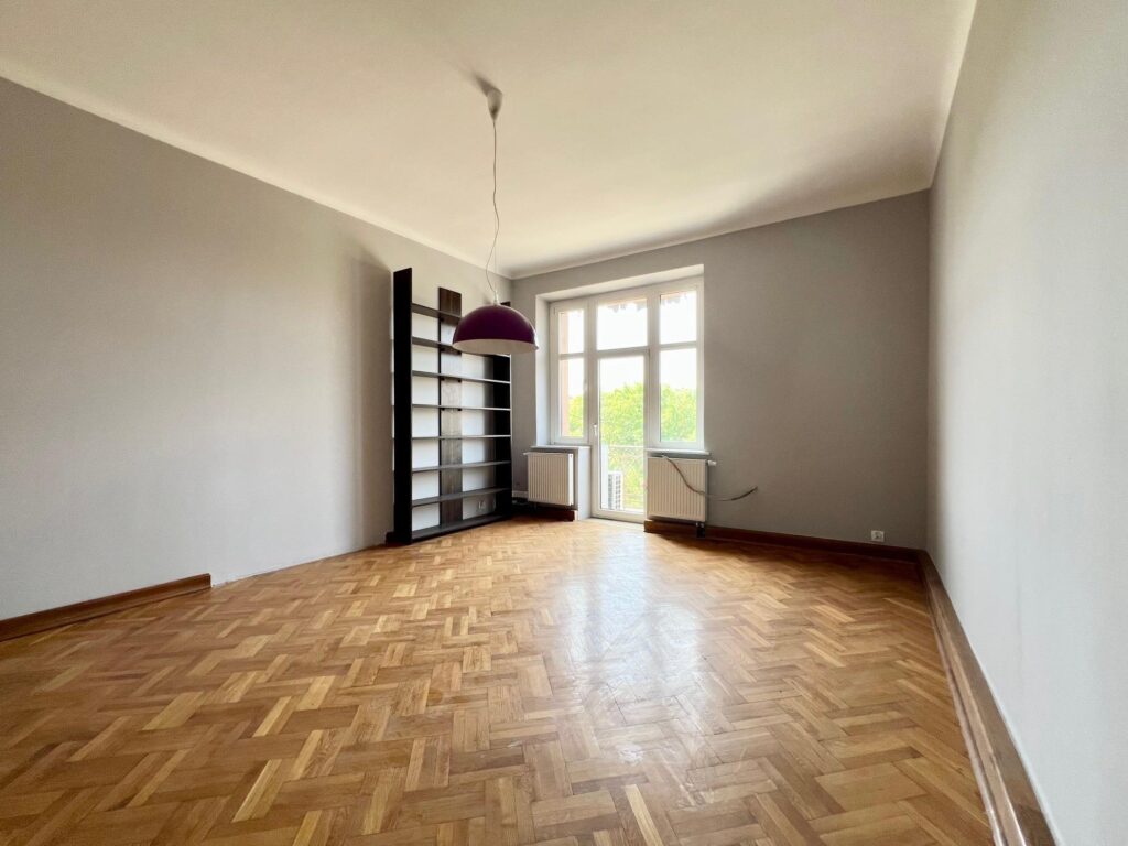 Bezczynszowe przestronne mieszkanie - zdjęcie 3