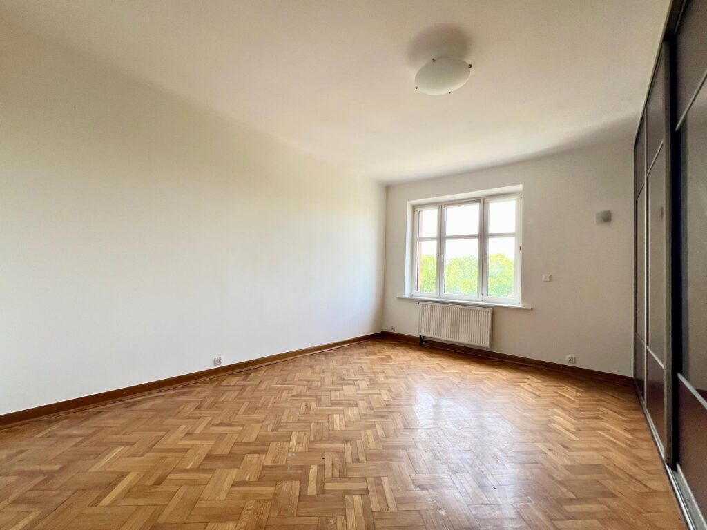 Bezczynszowe przestronne mieszkanie - zdjęcie 17