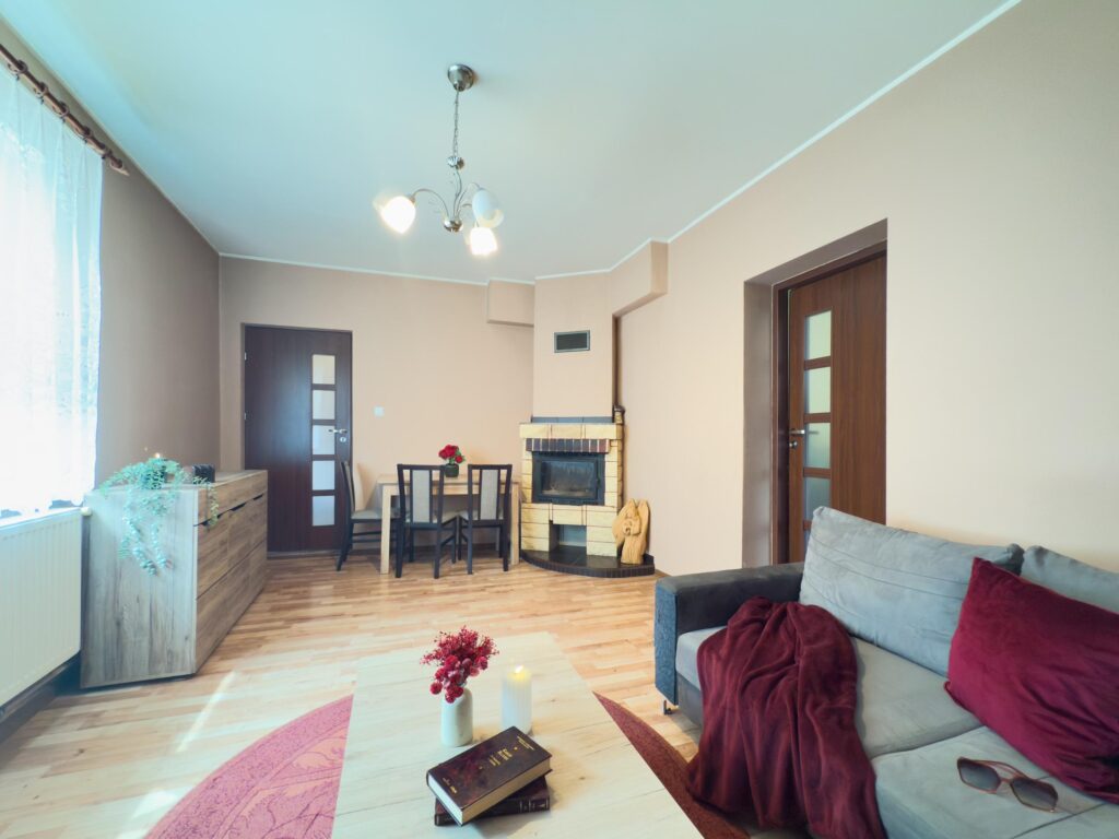 Dom z czerwonej cegły z 1938 r. Barczewko - zdjęcie 3