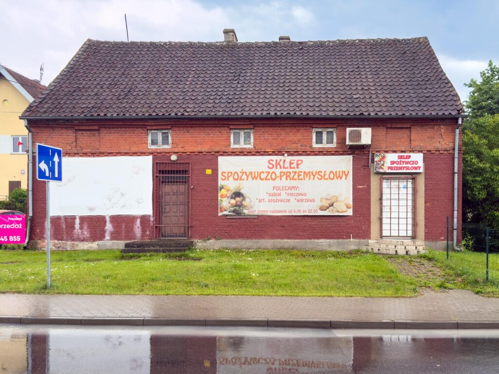 Dom z czerwonej cegły z 1938 r. Barczewko - zdjęcie 7