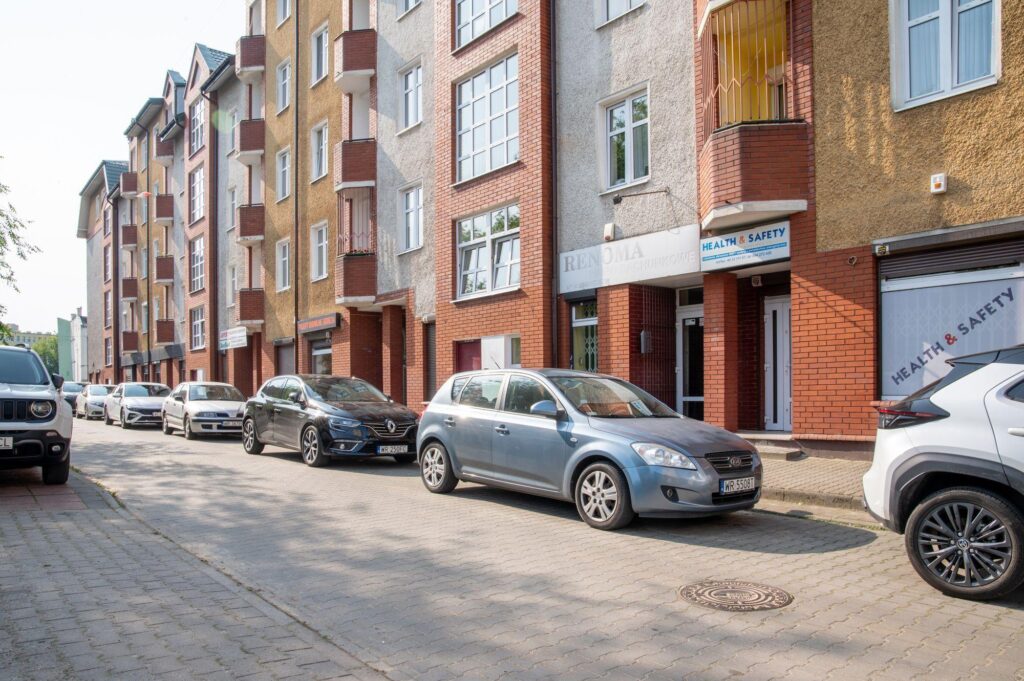 Lokal użytkowy na sprzedaż 61.5 m2 - zdjęcie 21