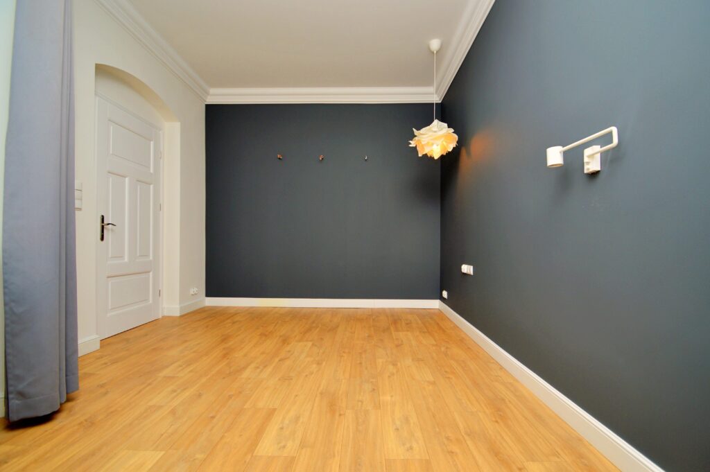 2 pokojowe mieszkanie/centrum/po remoncie/parking - zdjęcie 5