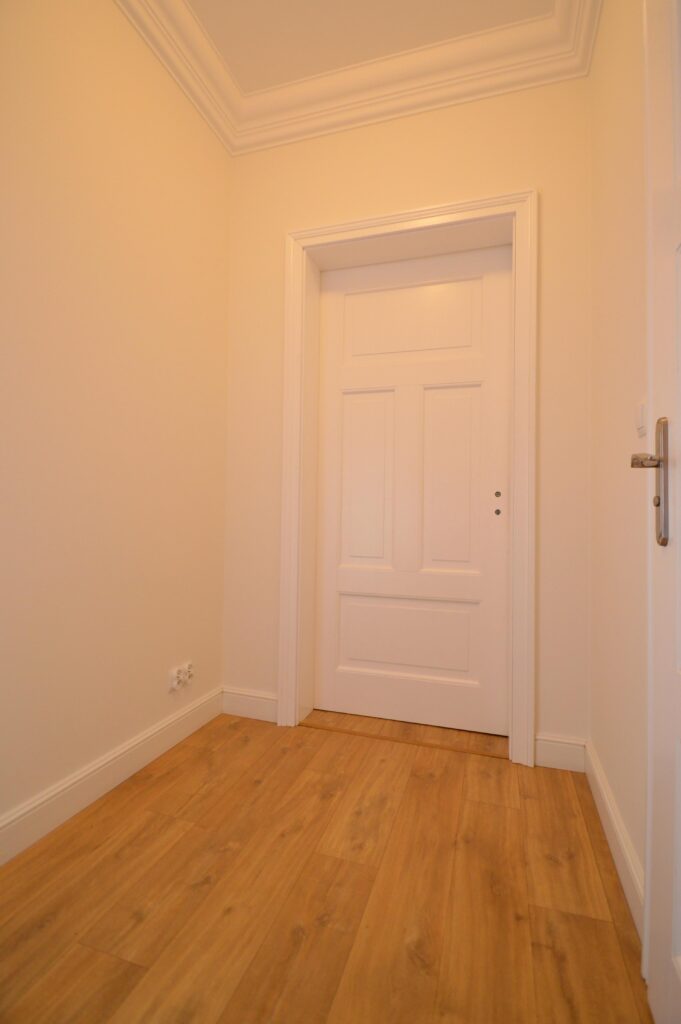 2 pokojowe mieszkanie/centrum/po remoncie/parking - zdjęcie 9