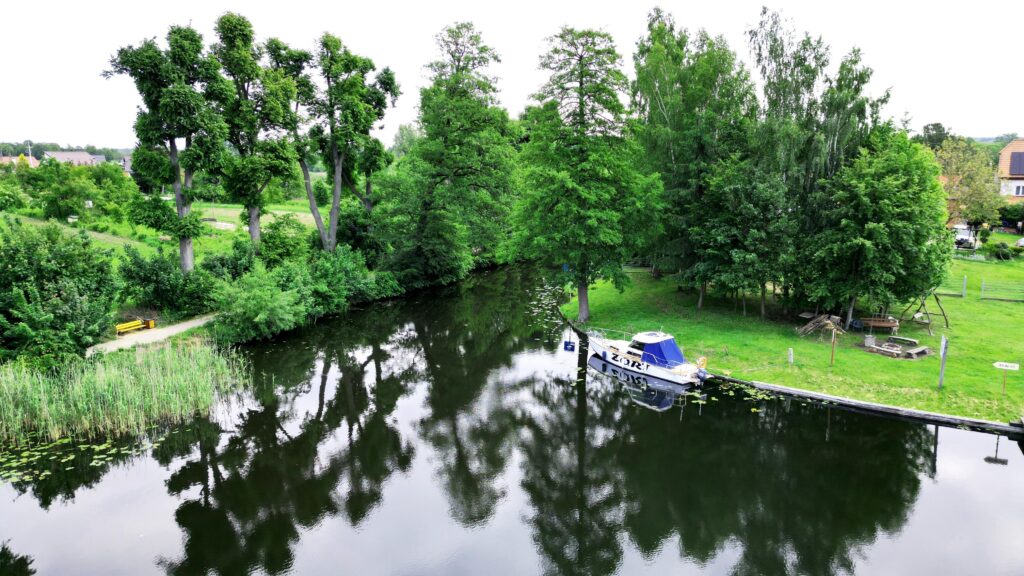 Na sprzedaż działki z widokiem na Kanał Iławski - zdjęcie 12