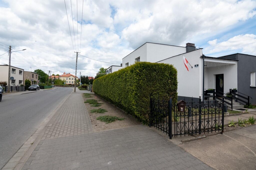 DOM WOLNOSTOJĄCY - POŁAJEWO - zdjęcie 2