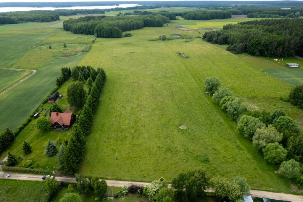 Działka budowlana w pobliżu jeziora Jeziorak - zdjęcie 5