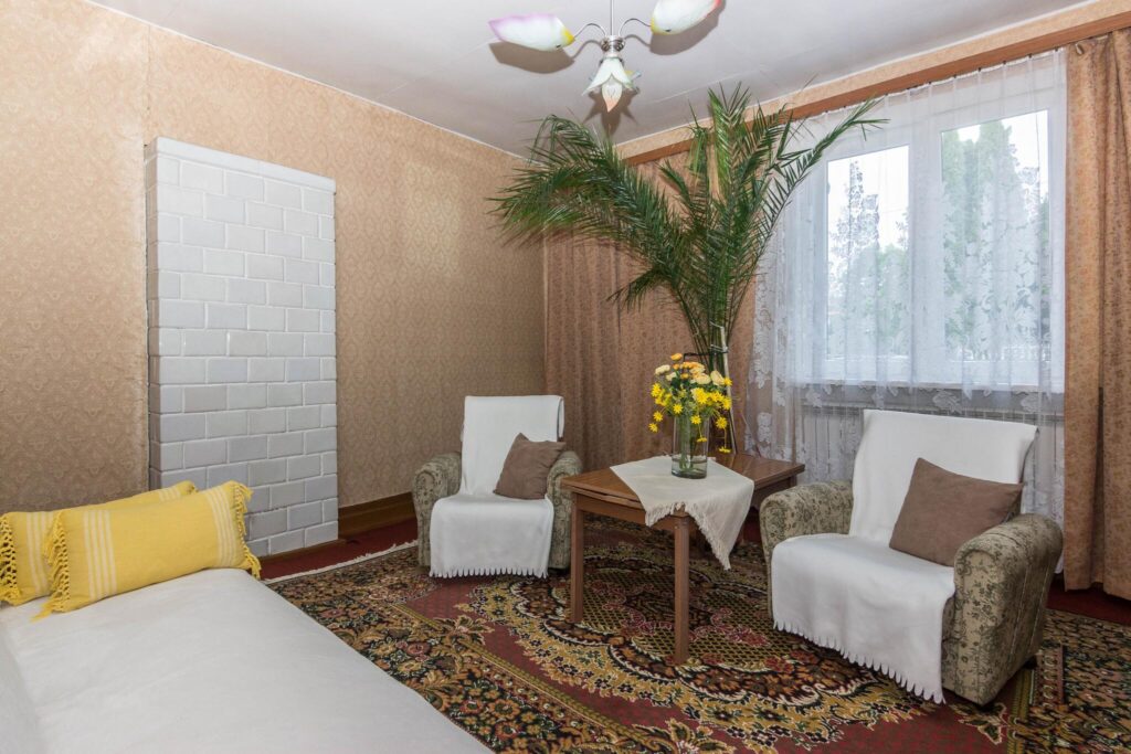 Na sprzedaż drewniany dom w Boćkach. - zdjęcie 9